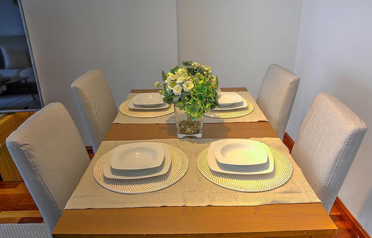 San Bernardo Family Apartment Sevilla Exterior foto