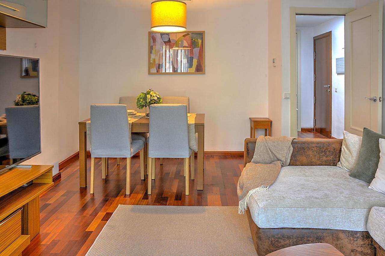 San Bernardo Family Apartment Sevilla Exterior foto